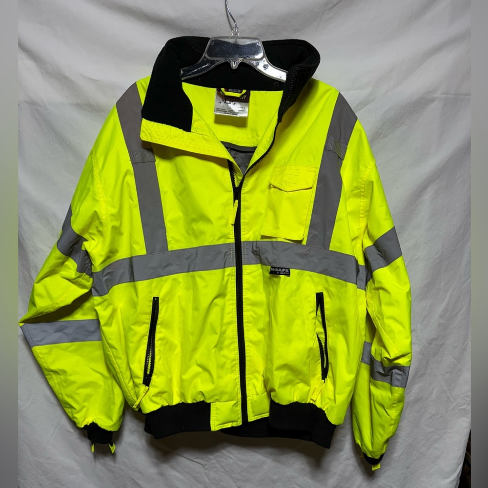 NWOT M-Safe High Visibility Jacket Sz 2XL (CRSMVO)